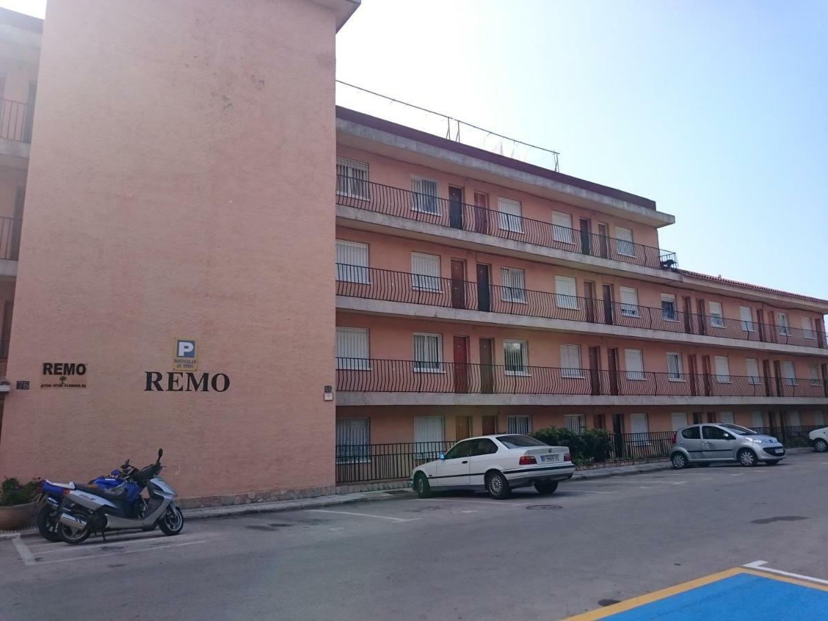 Apartment Remo Just Entirely Remodeled Lloret de Mar Exterior photo
